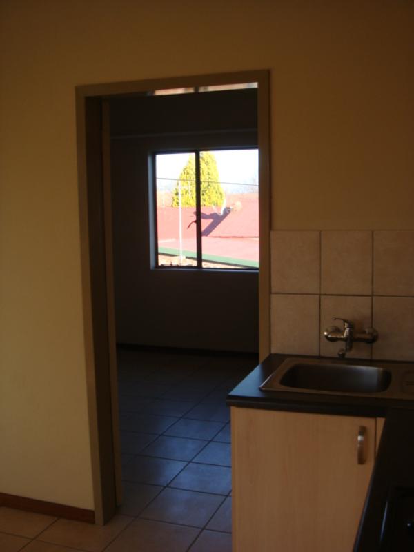 To Let 1 Bedroom Property for Rent in Bult West North West